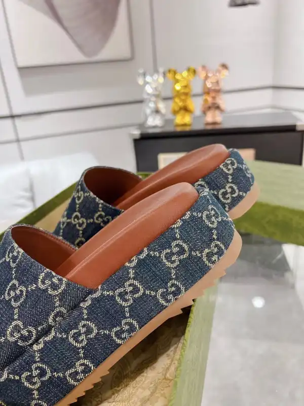 Frstbag ru GUCCI  PLATFORM SLIDE