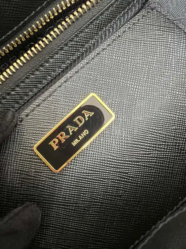 Frstbag ru Prada Galleria Saffiano bag Medium