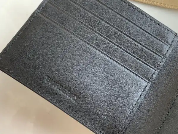 BURBERRY WALLET