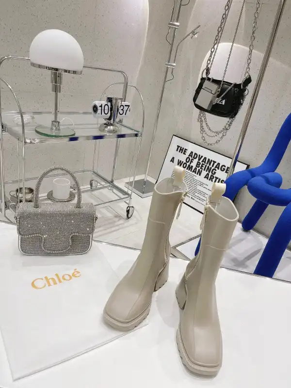 CHLOÉ RAIN BOOTS