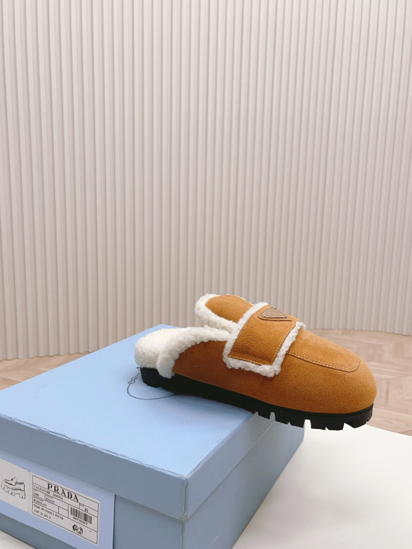 HOT SALE PRADA SHEARLING SLIPPERS