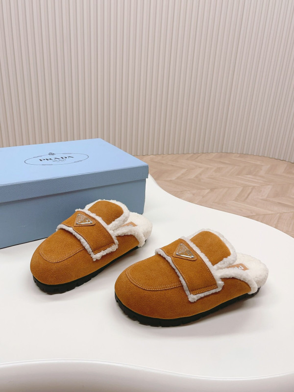 HOT SALE PRADA SHEARLING SLIPPERS