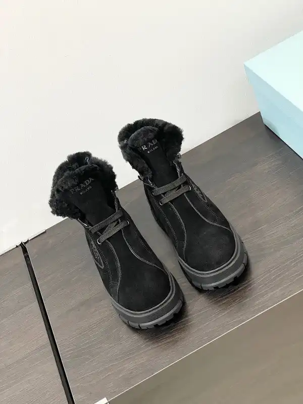 Yupoo bagsoffer prada boots