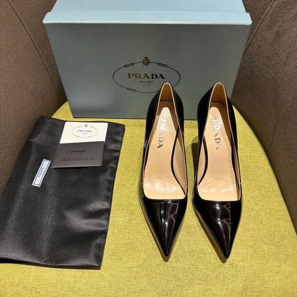 HOT SALE PRADA PUMPS