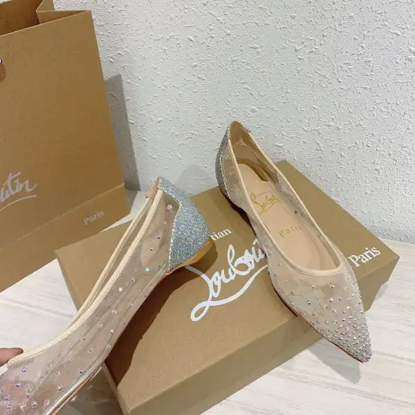 Bagsoffer CHRISTIAN LOUBOUTIN flats