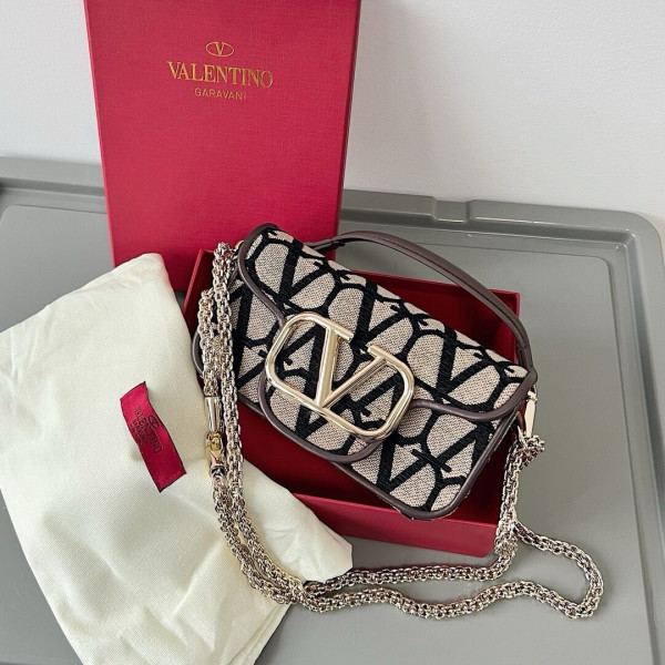 HOT SALE VALENTINO SMALL LOCÒ TOILE ICONOGRAPHE SHOULDER BAG