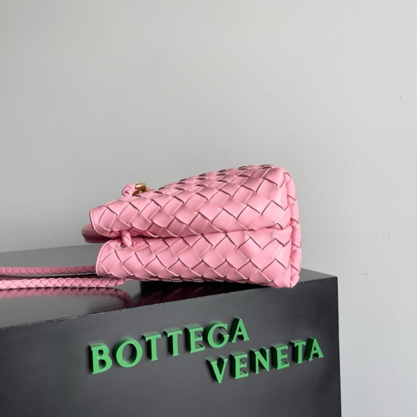 BOTTEGA VENETA SMALL ANDIAMO-25*22*10.5cm