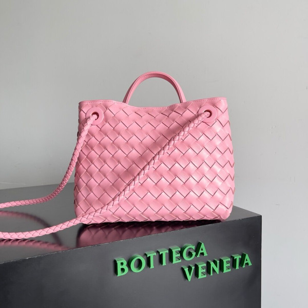 BOTTEGA VENETA SMALL ANDIAMO-25*22*10.5cm