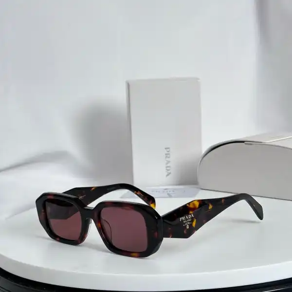 Firstbag Ru PRADA SUNGLASSES