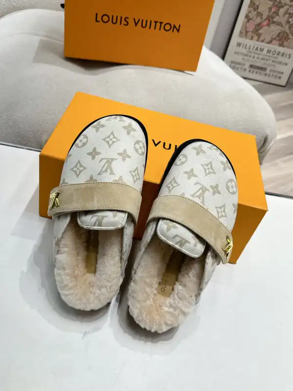 Bagsoffer yupoo LOUIS VUITTON SANDALS