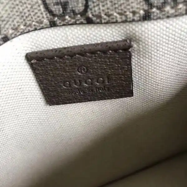 Gucci GG messenger bag