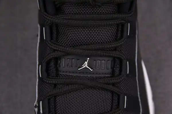 AIR JORDAN 11 “25TH ANNIVERSARY” CT8012-011