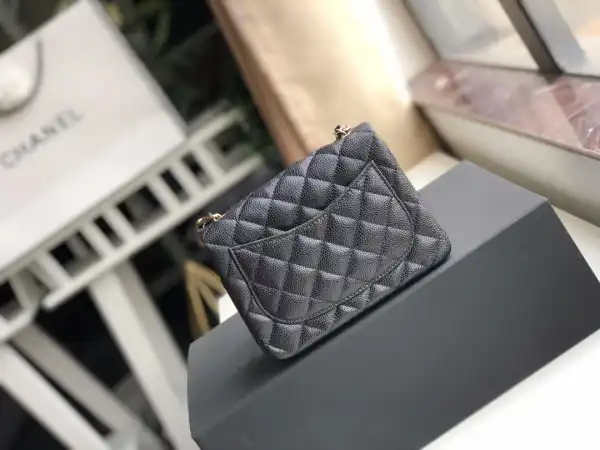 CHANEL FLAP BAG 17CM