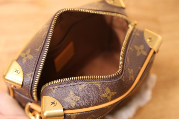 HOT SALE LOUIS VUITTON MINI SOFT TRUNK