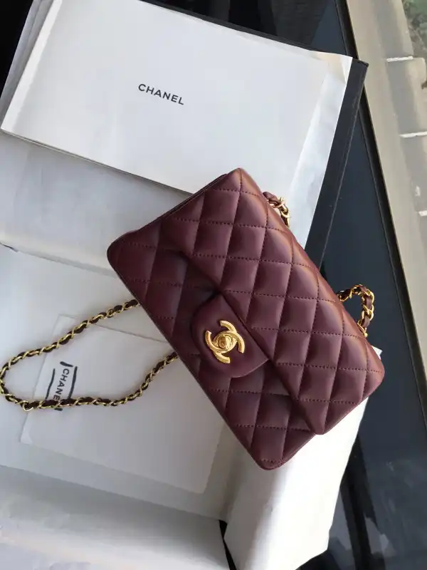 First bag ru CHANEL FLAP BAG