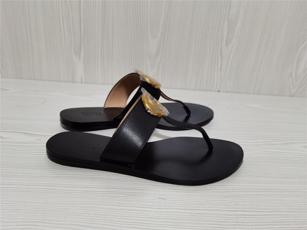 HOT SALE GUCCI Leather thong sandal with Double G