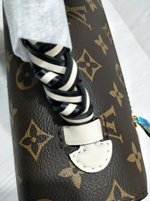 [FREE SHIPPING] LOUIS VUITTON POCHETTE METIS