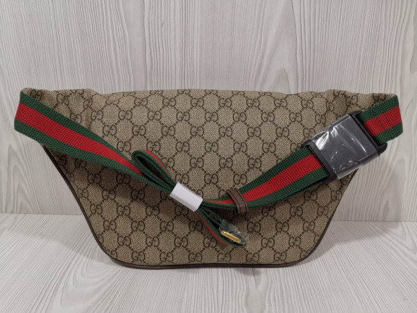 HOT SALE Gucci Courrier GG belt bag