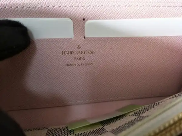 Cheap Louis Vuitton CLEMENCE WALLET