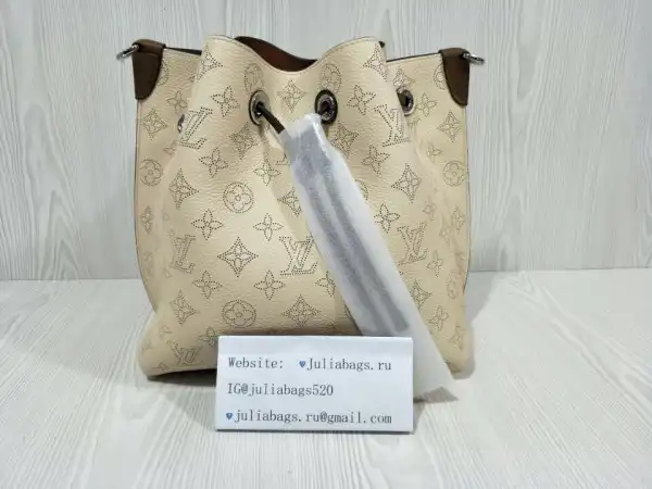 Affordable LOUIS VUITTON MURIA