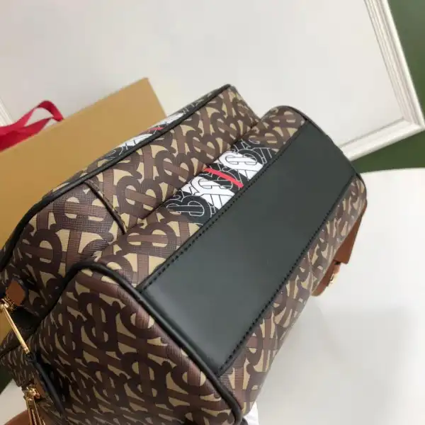 Yupoo bagsoffer BURBERRY TMONOGRAM STRIPE PRINT E-CANVAS BACKPACK