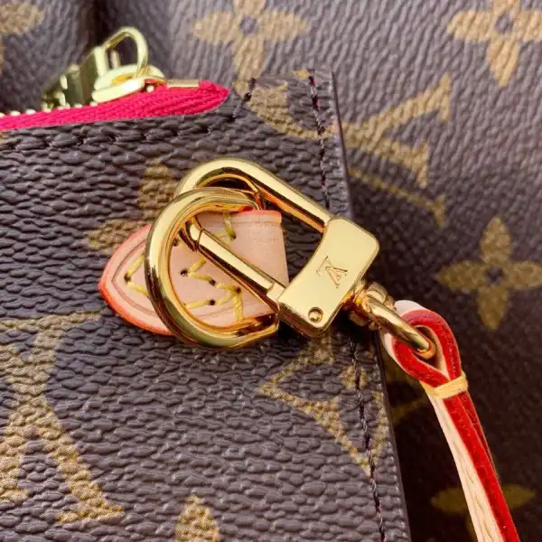 Louis Vuitton Neverfull MM