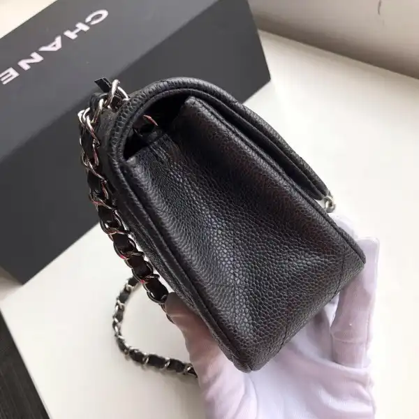 CHANEL FLAP BAG 17CM