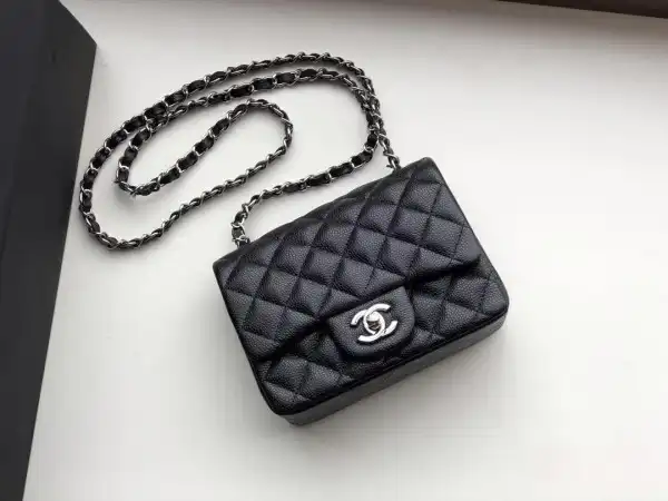 First bag ru CHANEL FLAP BAG 17CM