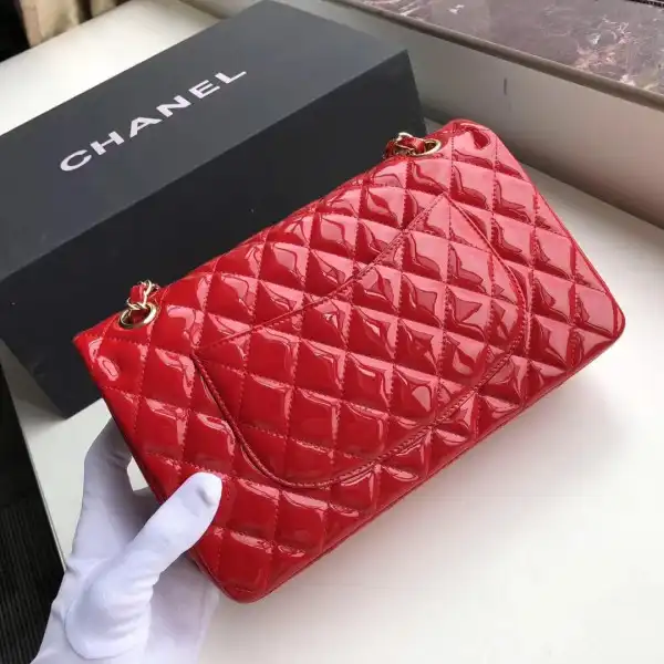 CHANEL FLAP BAG 2.55