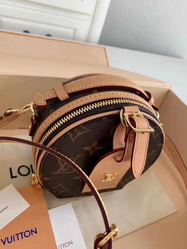 Bagsoffer LOUIS VUITTON MINI BOITE CHAPEAU