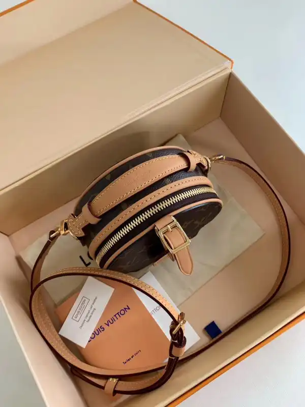 Bagsoffer LOUIS VUITTON MINI BOITE CHAPEAU