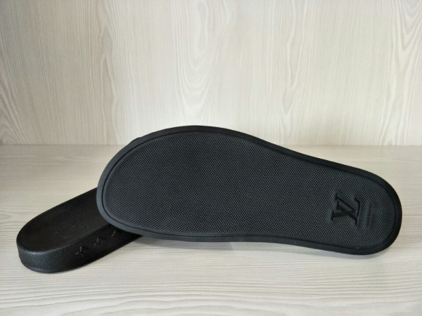 HOT SALE LOUIS VUITTON SLIPPERS