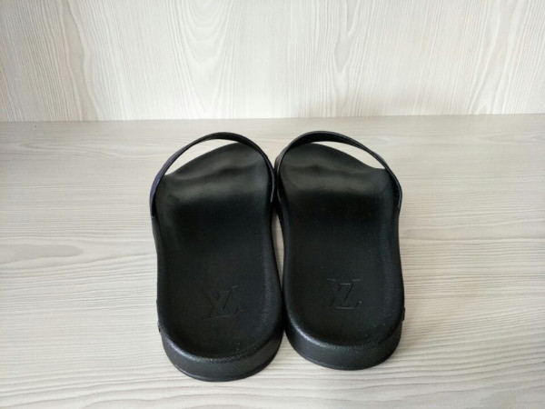 HOT SALE LOUIS VUITTON SLIPPERS