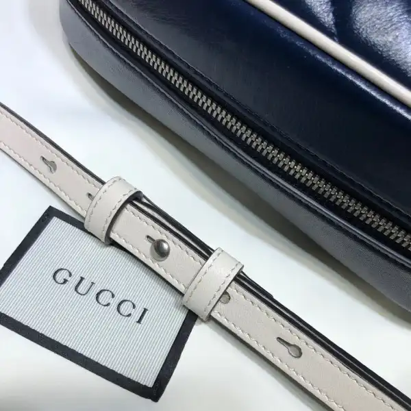 GUCCI GG Marmont Small Matelassé Shoulder Bag