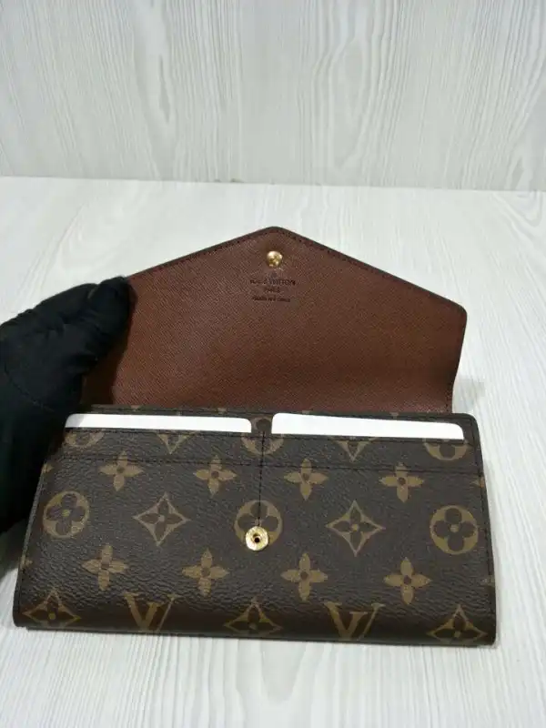 Aaa replica ru LOUIS VUITTON SARAH WALLET