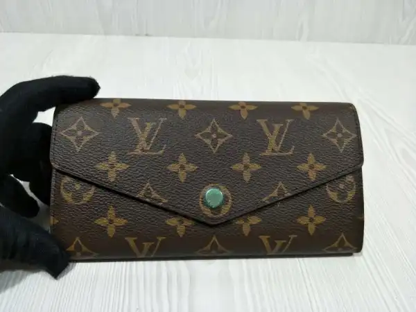 Aaa replica ru LOUIS VUITTON SARAH WALLET