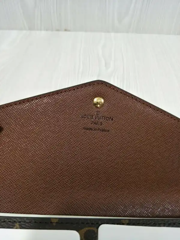 Aaa replica ru LOUIS VUITTON SARAH WALLET