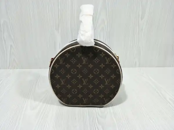 Louis Vuitton PETITE BOITE CHAPEAU