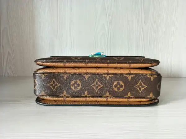 Bagsoffer Louis Vuitton POCHETTE METIS