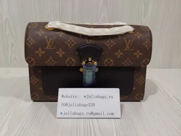 Louis Vuitton VICTOIRE