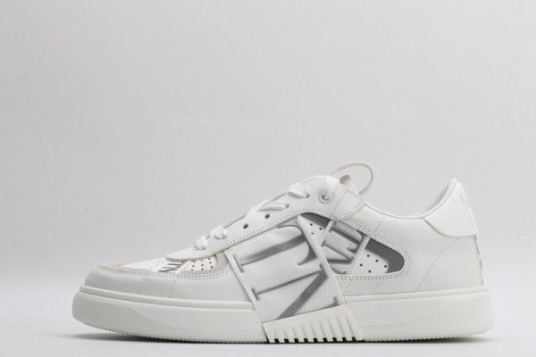 [FREE SHIPPING] VALENTINO VL7N SNEAKER