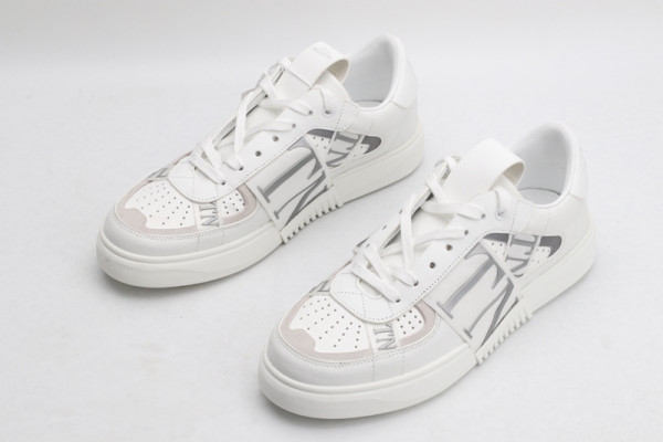 [FREE SHIPPING] VALENTINO VL7N SNEAKER