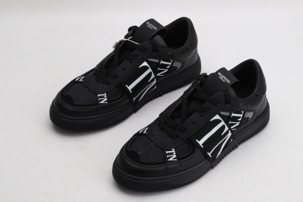 HOT SALE VALENTINO VL7N SNEAKER