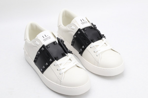 HOT SALE VALENTINO ROCKSTUD UNTITLED SNEAKER WITH TONAL STUDS