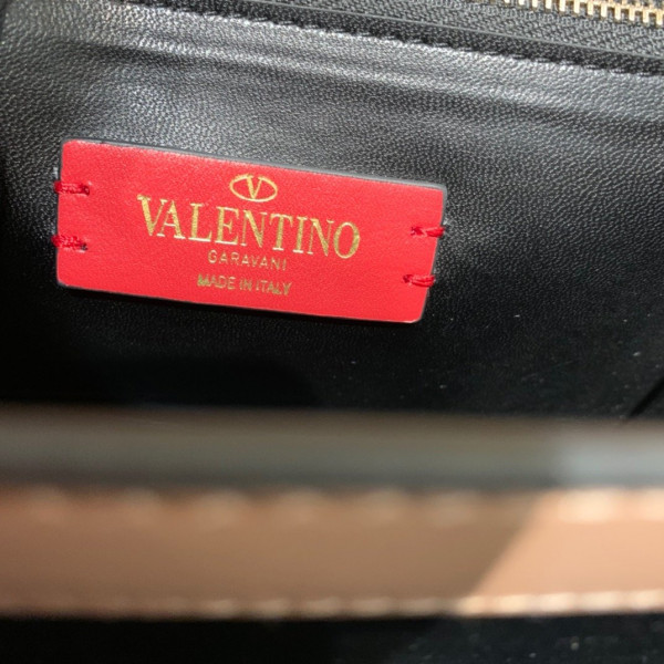 HOT SALE VALENTINO ROCKSTUD SMOOTH CALFSKIN CROSSBODY BAG