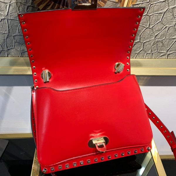 HOT SALE VALENTINO ROCKSTUD SMOOTH CALFSKIN CROSSBODY BAG