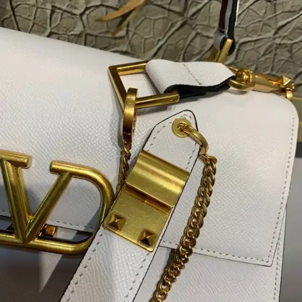 VALENTINO VSLING GRAINY CALFSKIN HANDBAG