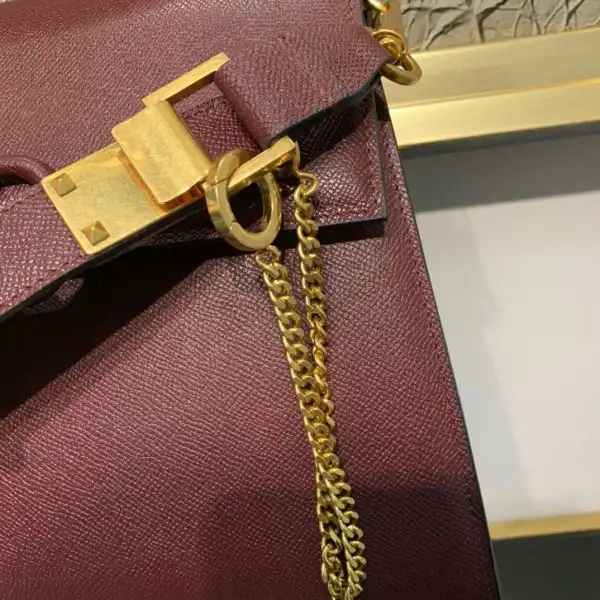 VALENTINO VSLING GRAINY CALFSKIN HANDBAG