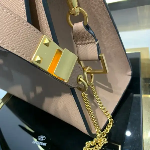 VALENTINO VSLING GRAINY CALFSKIN HANDBAG