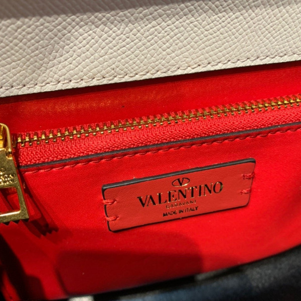 HOT SALE VALENTINO SMALL VSLING GRAINY CALFSKIN HANDBAG